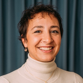 portrait of Linda Bozzi